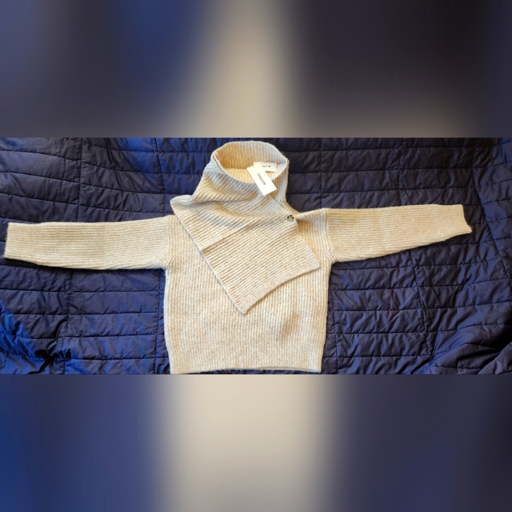 NWT Thakoon Beige Knit Sweater with Scarf